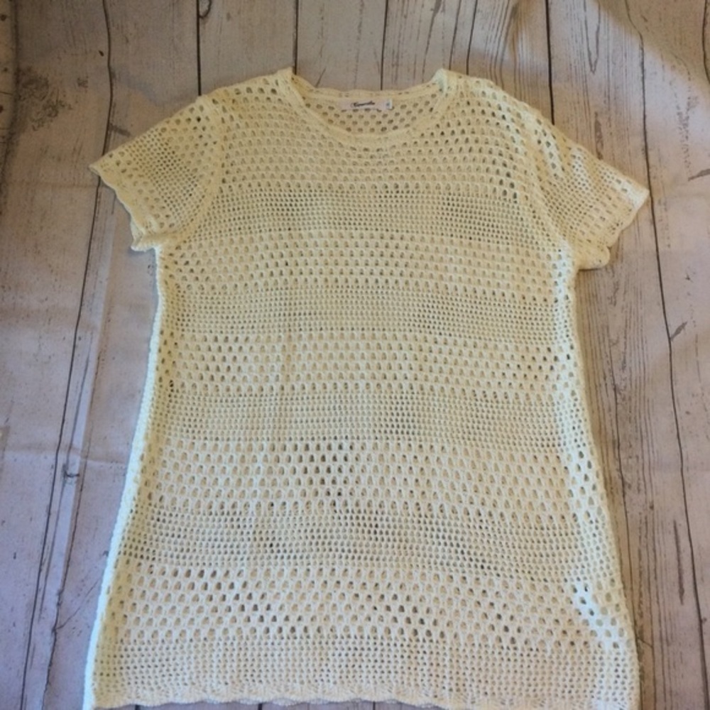 Caracilia Beige Crochet Short Sleeve Crotchet Open Weave Top Layering Size XL